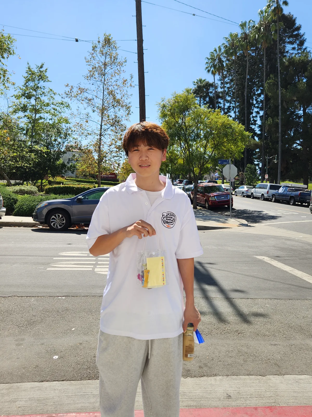 A sunny day of volunteering