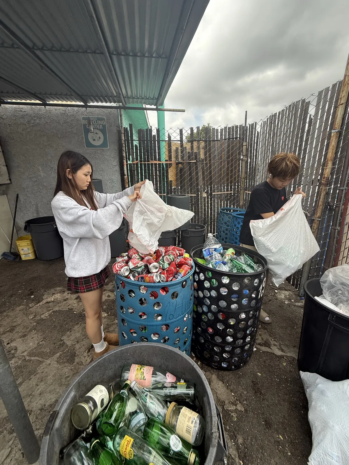 Recycling together